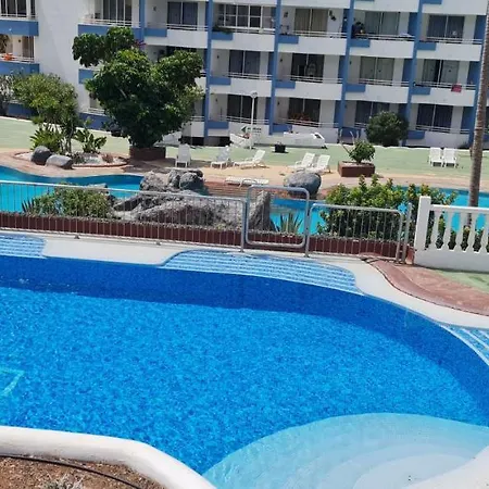 Green Park Studio Amarilla Golf Apartment *